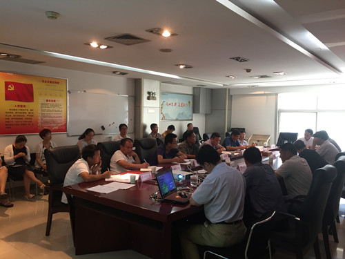 礦建二公司傳達(dá)落實(shí)建設(shè)集團(tuán)干部大會(huì)精神