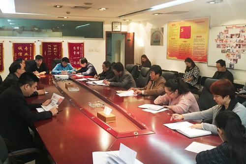 礦建二公司“晨讀晚課”多形式掀起學習十九大精神熱潮