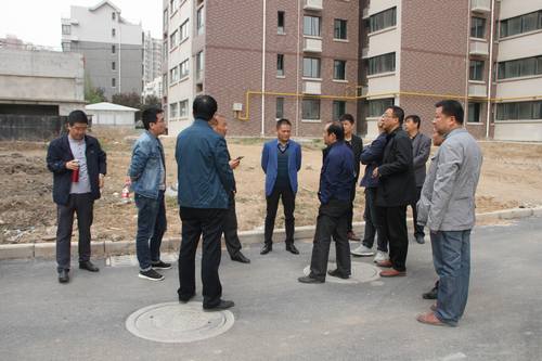 銅煤公司承建的銅煤2#小區(qū)水仙居5、6、7、8#樓順利通過竣工驗(yàn)收