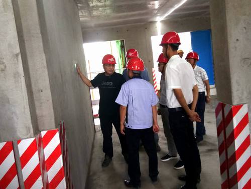 王明智深入陜煤建設(shè)銅煤公司藍山水岸項目檢查指導工作