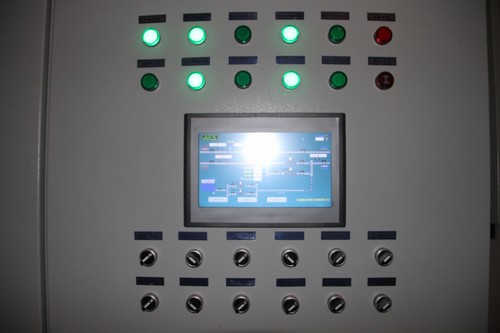 陜煤建設(shè)銅煤公司全力以赴實(shí)現(xiàn)銅煤1#、2#住宅小區(qū)正常供暖