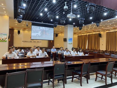 市場開發(fā)分公司舉行“高懸利劍 警鐘長鳴”專題觀影活動