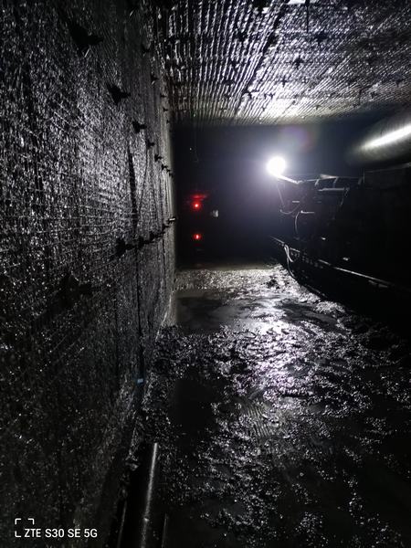 陜煤建設(shè)煤礦運(yùn)營(yíng)服務(wù)公司：牛！快掘隊(duì)又破紀(jì)錄了