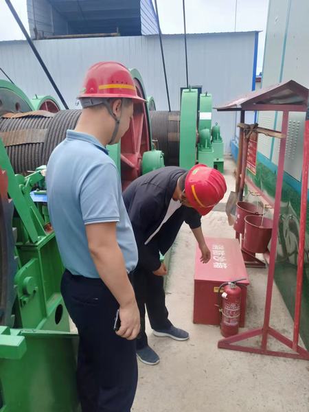 陜煤建設(shè)礦建二公司：帶著“放大鏡”進(jìn)基層