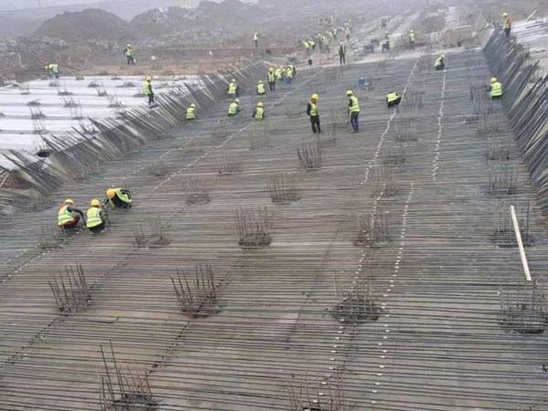 陜煤建設(shè)漢中分公司抓重點(diǎn)、克難點(diǎn)、保節(jié)點(diǎn)，全面掀起施工建設(shè)新高潮