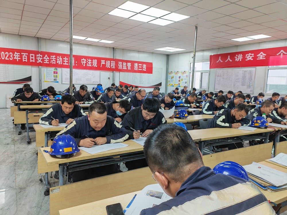 陜煤建設(shè)洗選煤運營公司紅柳林洗煤廠項目部： 加強設(shè)備管理，筑牢安全基石