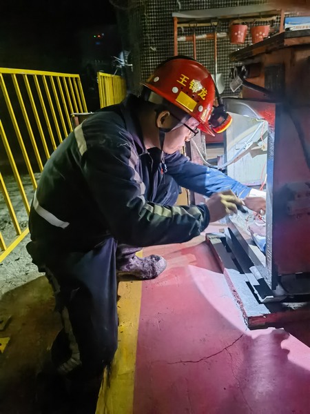 陜煤建設(shè)煤礦運(yùn)營服務(wù)分公司：五四精神耀青春  建功立業(yè)新時代