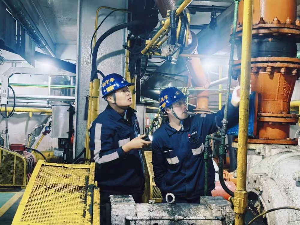 陜煤建設(shè)洗選煤運營公司紅柳林洗煤廠項目部：實干攻堅奪“雙過半” 乘勢奮進(jìn)沖刺“下半程”