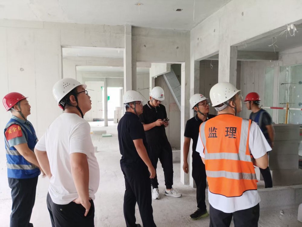 捷報(bào)！陜煤建設(shè)直屬第六項(xiàng)目部承建構(gòu)件廠(chǎng)集中安置地項(xiàng)目順利通過(guò)主體驗(yàn)收