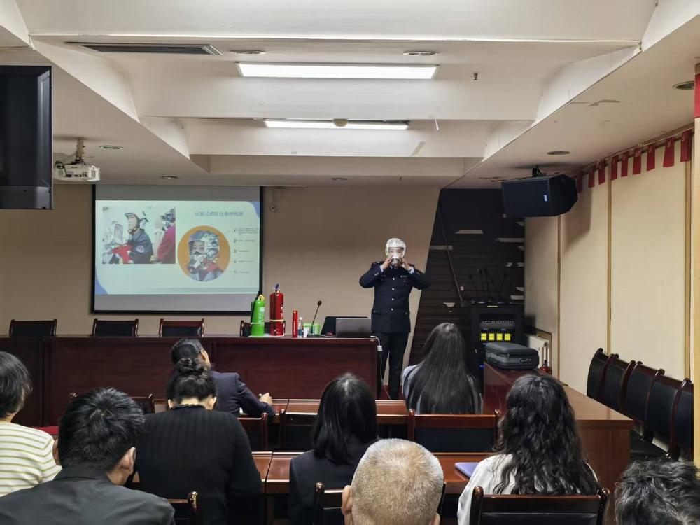 防患未“燃”，陜煤建設路橋分公司多措并舉構(gòu)筑消防安全防線